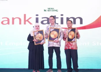 Bank Jatim Boyong Penghargaan Dalam Ajang IHCBA dan IPRA 2025