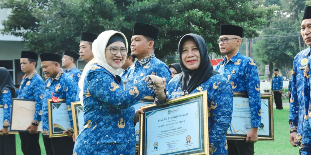 Dinas Lingkungan Hidup Lumajang Raih Penghargaan Perangkat Daerah Terbaik