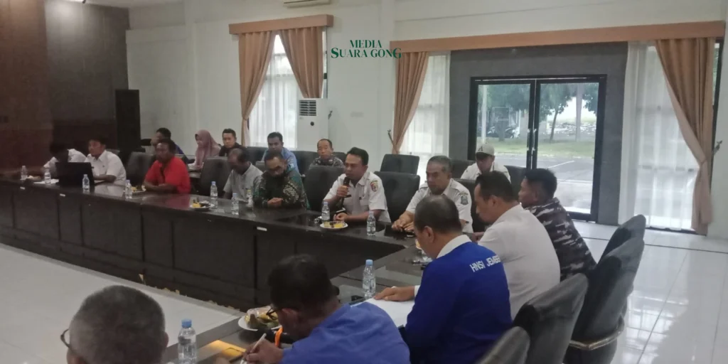 Dinas Perikanan Jember Mediasi Konflik Nelayan Puger dan Nelayan Rajegwesi