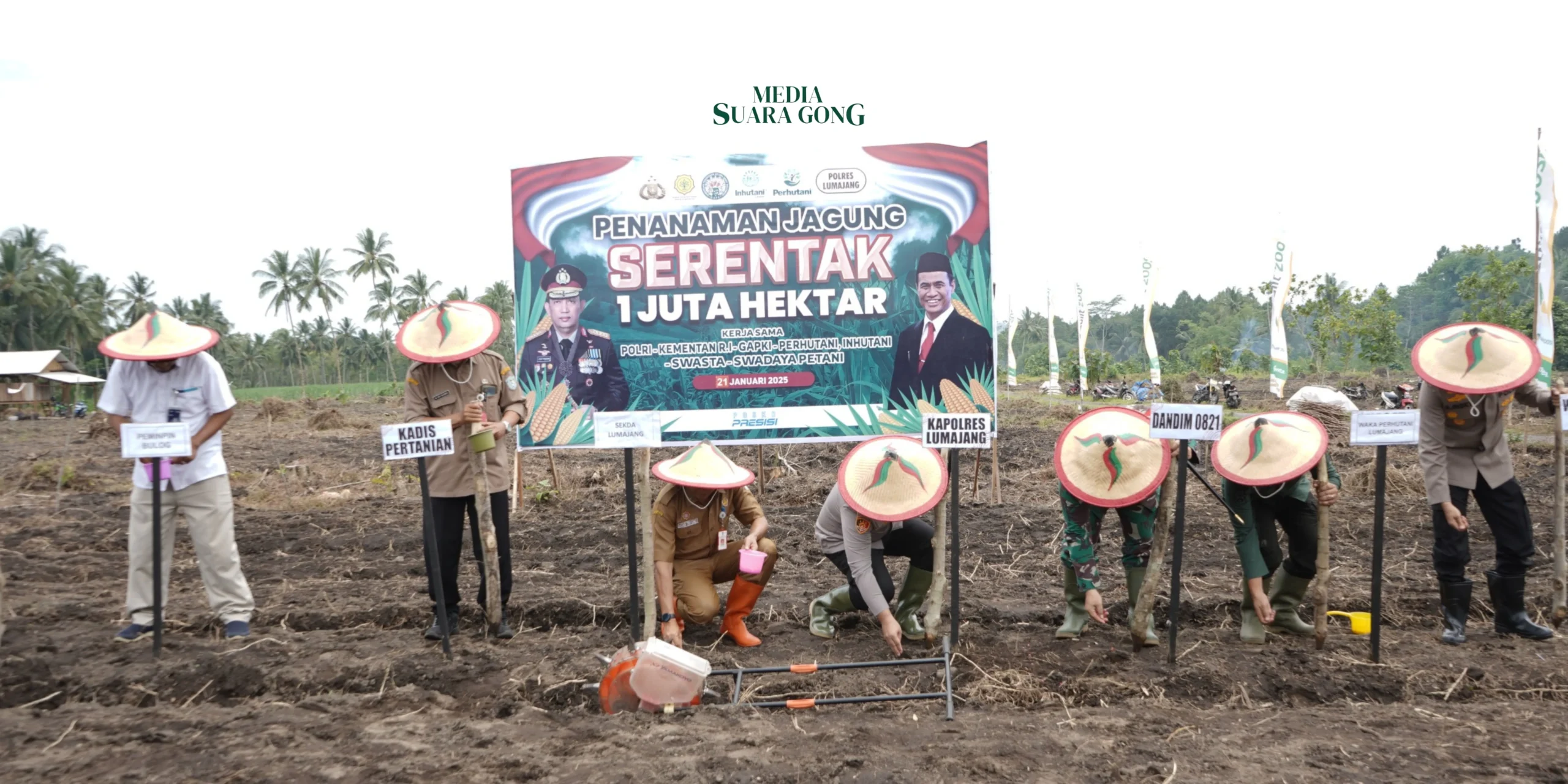 Forkopimda Lumajang Tanam Jagung Serentak Dukung Swasembada Pangan