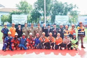 Pemprov Jatim Apel K3 2025: Ajak Semua Pihak Ciptakan Lingkungan Kerja yang Aman dan Sehat!