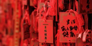 Makna di Balik Angpao: Simbol Berkah dan Kesejahteraan di Tahun Baru Imlek