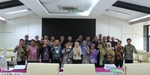 Pj. Bupati Lumajang Sampaikan Laporan Evaluasi Kinerja Terakhir