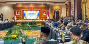 Pj. Bupati Lumajang Siap Dukung Program Makan Bergizi Gratis