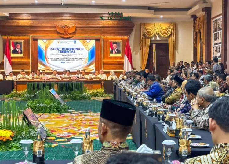 Pj. Bupati Lumajang Siap Dukung Program Makan Bergizi Gratis