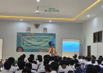 SMK Berdikari Jember Gelar Kelas Implementasi Penguatan Kewirausahaan untuk Siswa