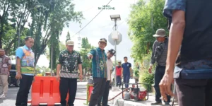 Pemkab Lamongan Intensifkan Pengerukan Drainase untuk Antisipasi Banjir