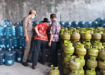 Pemkot Surabaya Imbau Warga Tidak Panic Buying Pasca Naiknya harga LPG 3 kg