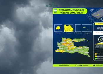 BMKG Stasiun Meteorologi Klas I Juanda Sidoarjo memperingatkan masyarakat Jawa Timur (Jatim) untuk waspada terhadap potensi cuaca ekstrem