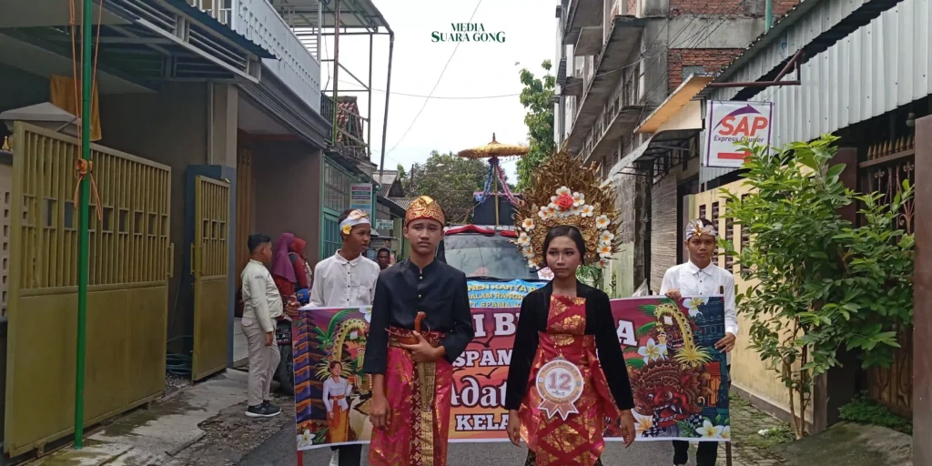 HUT Ke-30 SMPN 5 Jombang Gelar Pawai Budaya