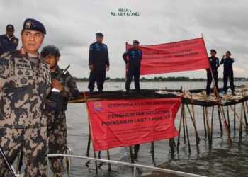 Pihak KKP menyegel pagar laut ilegal sepanjang 30,16 kilometer yang berada di enam kecamatan di Kabupaten Tangerang.