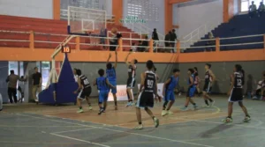 Turnamen EBL Jombang: Mencetak Bintang Basket dan Suporter Kreatif