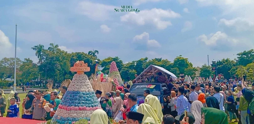 Tradisi Megah Grebeg Apem Jombang Meriahkan Sambut Bulan Suci Ramadan 2025 (Media Suaragong)