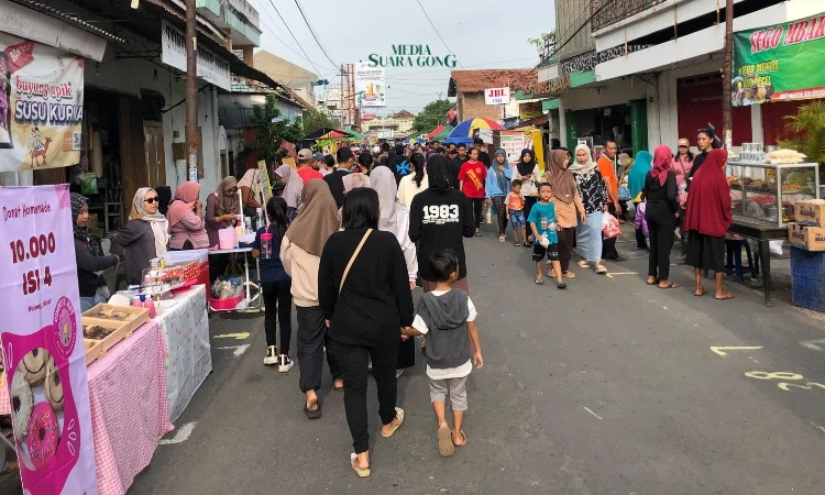 CFD Ploso, Jombang: Hiburan Keluarga dan Wadah Promosi UMKM (Media Suaragong)