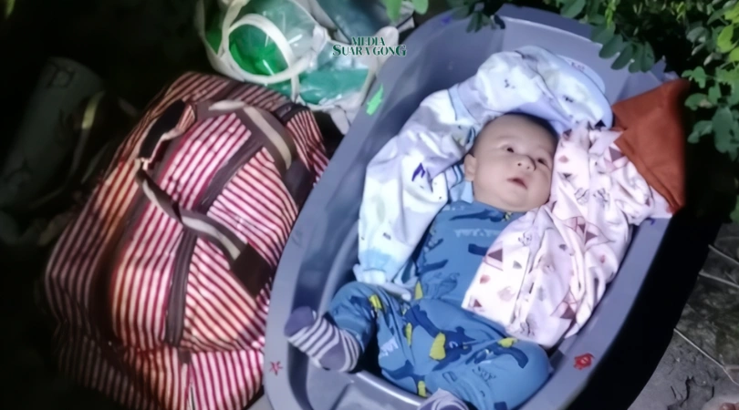 Heboh! Bayi 4 Bulan Ditemukan di Pinggir Jalan Jombang (Media Suaragong)