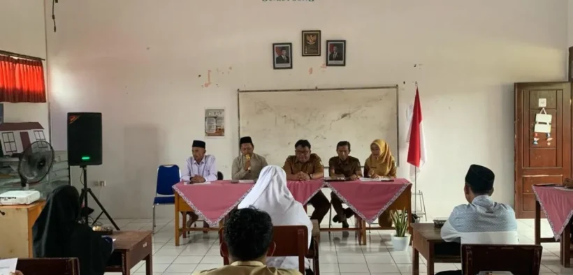 DLH Lumajang Terapkan Program Eco Pesantren