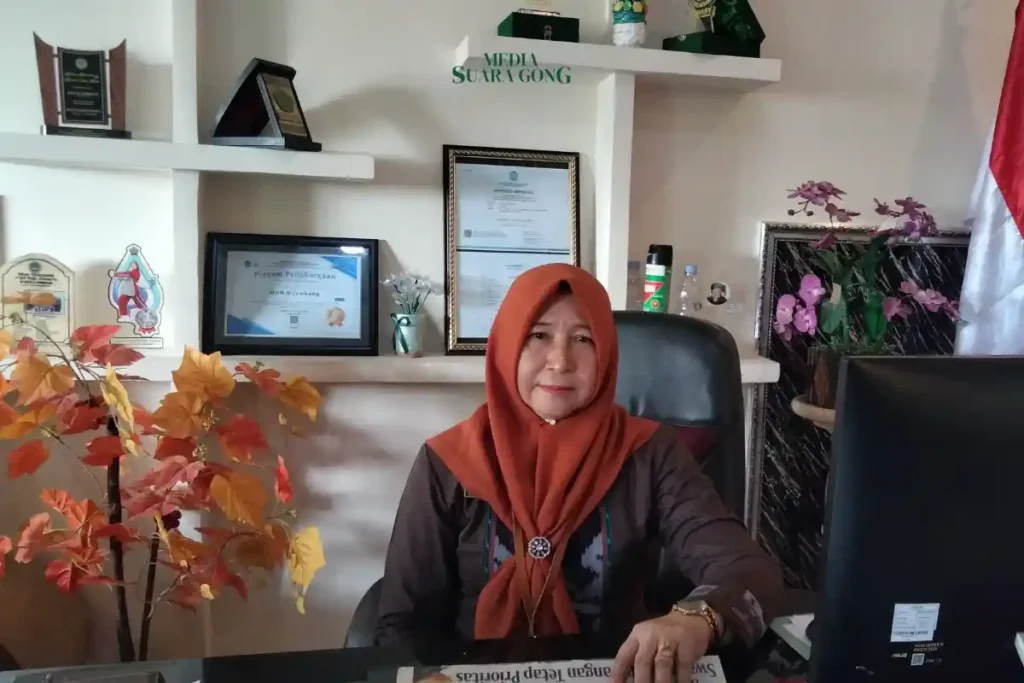 MAN 8 Jombang berhasil cetak siswa siswi berprestasi dan sabet juara umum dalam ajang Porseni 2025 tingkat MA se-Kabupaten Jombang.