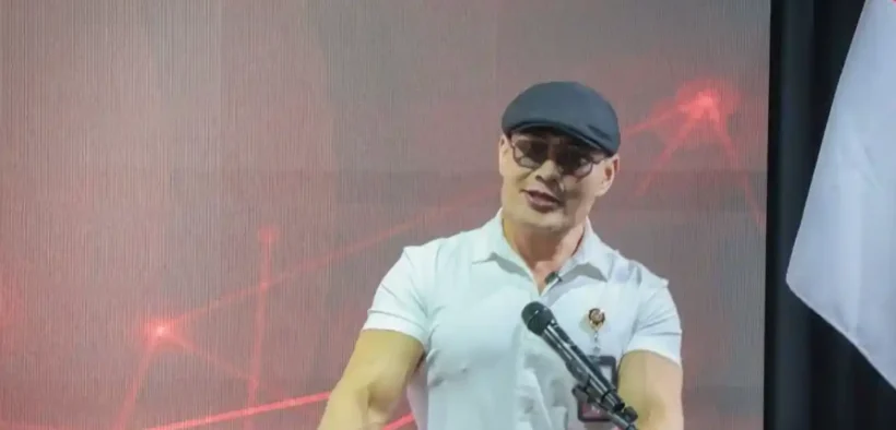 Deddy Corbuzier, yang kini menjadi Stafsus, dikonfirmasi akan menjadi host sekaligus pengembang utama podcast Kemhan yang baru