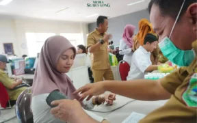 Dinas Kesehatan Kota Batu menyelenggarakan Skrining Kesehatan di Dinas Komunikasi dan Informatika (Diskominfo) pada Senin (24/2/2025).