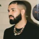 Drake Lempar Sandal Oranye ke arah Drone menjadi viral