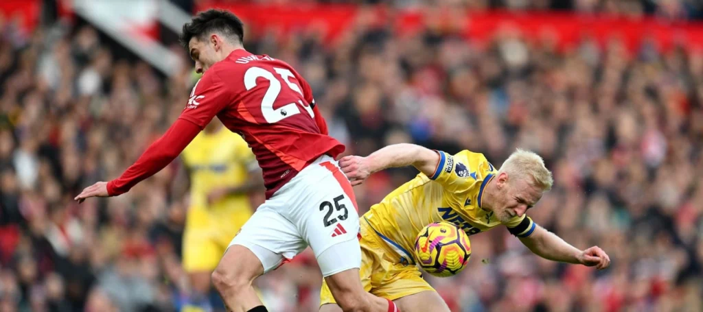 Liga Inggris: Manchester United Dibabat Crystal Palace 2-0