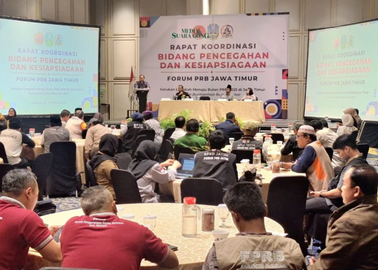 Rakor FPRB Jatim, Kalaksa BPBD Ajak Relawan Rancang Aksi Bermanfaat untuk Bulan PRB 2025