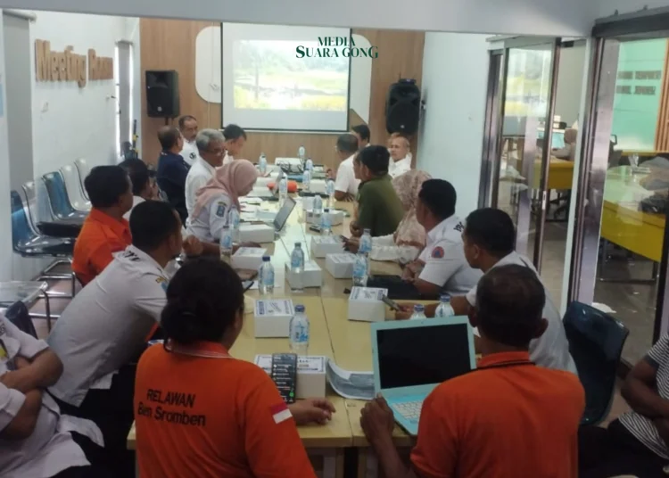 Rapat Koordinasi Mitigasi Bencana Retakan Tanah di Danau Tunjung, Jember