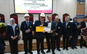 Rektor UNEJ Terima Gelar dalam Pelantikan Insinyur 2025