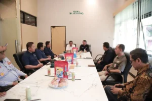 Wabup Jember Kunjungi Polije dan Universitas Jember