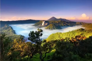Gunung Bromo: Pesona Jawa Timur yang Mengagumkan