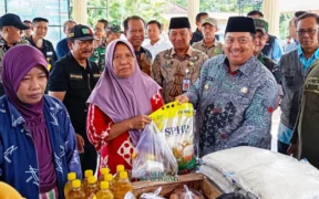 Pemkab Jombang Gelar Pasar Murah untuk Meringankan Beban Masyarakat (Media Suara Gong)