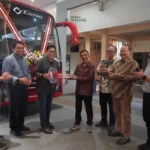 Bank Jatim dan Untag Surabaya Kerja Sama Sponsorship Armada Bus