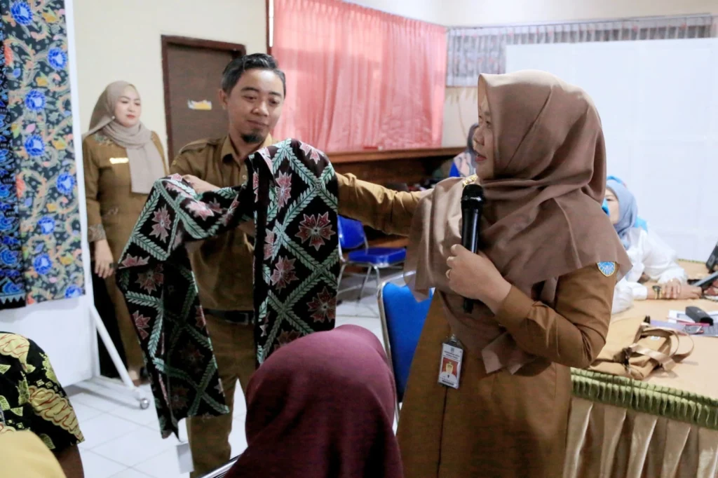 Batik Probolinggo Berinovasi dengan Kreativitas dan Digitalisasi