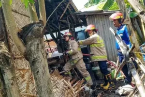 Dapur Warga Probolinggo Terbakar, Api Diduga Berasal dari Tungku