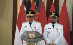 Usai Dilakukan Sertijab Wali Kota dan Wakil Wali Kota terpilih, Gubernur Jatim Tekankan Sinergitas Nawa Bhakti Kota Batu dengan Asta cita