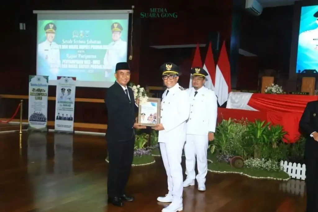 Gus Haris Resmi Pimpin Probolinggo, Sertijab Berlangsung Khidmat