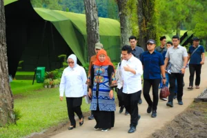 Khofifah Tegaskan Komitmen Sinergi Pembangunan di Retreat Kepala Daerah