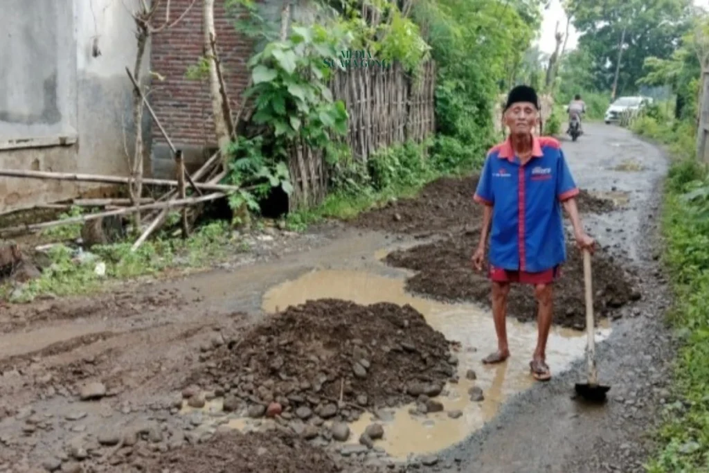 Jalan Rusak di Sumberkedawung, Probolinggo: Warga Menunggu Aksi Nyata Pemerintah