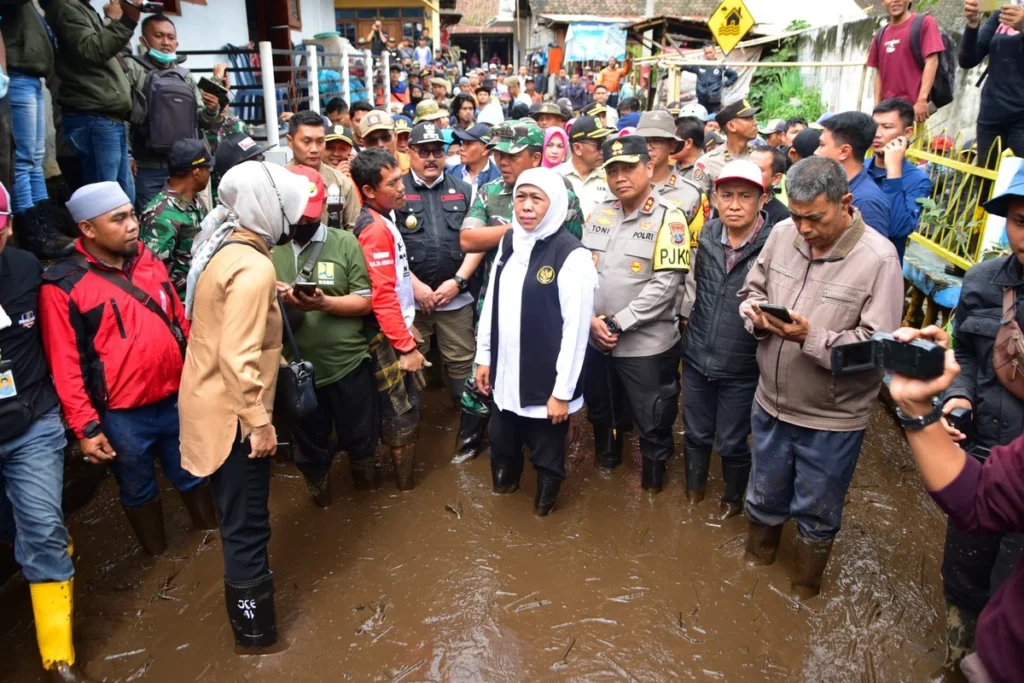 Khofifah datangi lokasi banjir Gresik