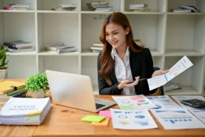 OJK Rancang Pengawasan untuk “Financial Influencer” di Media Sosial