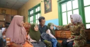 Pemkab Lumajang Salurkan Bantuan untuk Anak Disabilitas