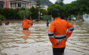 BPBD) Kabupaten Bekasi mencatat bahwa hingga Rabu (6/3/2025), sebanyak 16.371 kepala keluarga (KK) atau 61.648 jiwa terdampak banjir.