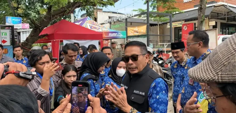 Menanggapi isu terkait relokasi SMAN 8 yang terletak di Jalan Veteran No. 37 Malang, Wali Kota Malang mengatakan, akan mengupayakan audiensi antara kedua pihak, yakni Universitas Negeri Malang (UM) dan SMAN 8.