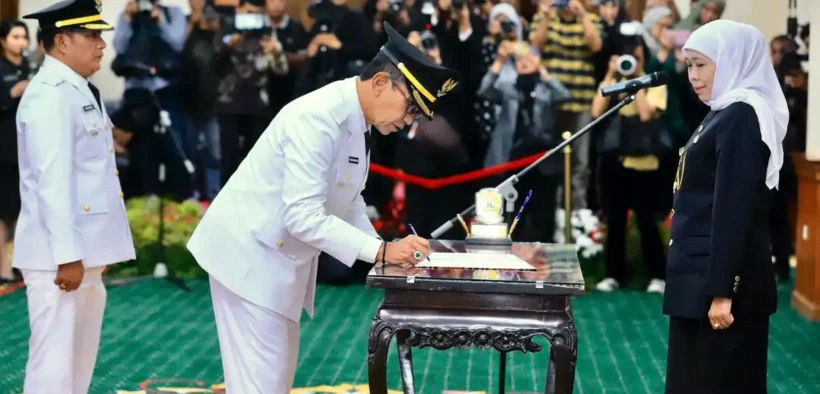 FT : Gubernur Khofifah Lantik Bupati dan Wabup Pamekasan/SC : Wahyu/Pers