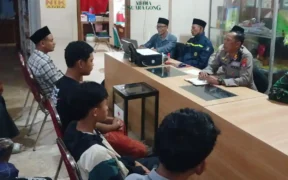 Polres Malang melakukan pembinaan terhadap para pelajar yang diduga terlibat dalam aksi perang sarung di Kecamatan Gedangan