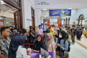Jelang Lebaran 2025, KAI Daop 8 Surabaya Layani 217 Ribu Penumpang