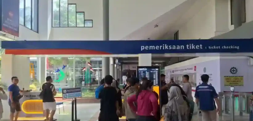 Sambut Ramadan, PT Kereta Api Indonesia (Persero) (KAI) menghadirkan promo kereta spesial bertajuk Ramadan Festive.