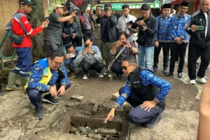 Pemkot Malang Lakukan Normalisasi Drainase di Jalan Suhat untuk Atasi Banjir