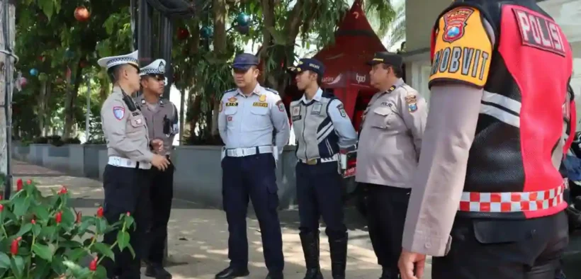 Ciptakan kondisi aman & kondusif pasca pelantikan Wali Kota dan Wakil Wali Kota Batu terpilih, Polres Batu menggelar patroli skala besar