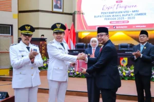 Serah Terima Jabatan dan Penyampaian Visi-Misi Bupati Jember 2025-2030